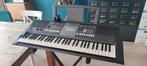 Keyboard Yamaha PSR E423 + standaard, Muziek en Instrumenten, Keyboards, 61 toetsen, Met standaard, Zo goed als nieuw, Yamaha