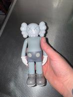 Grijze Kaws Companion Open Edition Vinyl Figure te koop!, Verzenden, Nieuw