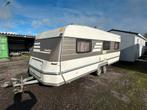Tour caravan eriba nova♦️, Rondzit, Bedrijf, Eriba, Douche