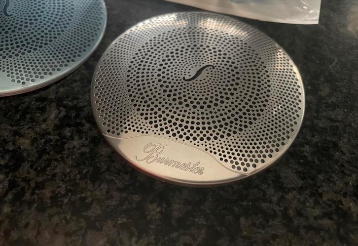 Burmester box speaker kap 4 Mercedes C E klasse GLC nieuw, Auto diversen, Tuning en Styling, Ophalen of Verzenden