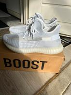 Yeezy Boost 350 V2 Bone - Maat 44, Ophalen of Verzenden, Nieuw, Wit, Sneakers of Gympen