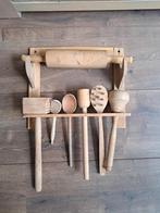 Brocante houten lepelrek met 6 houten lepels en deegroller, Ophalen of Verzenden