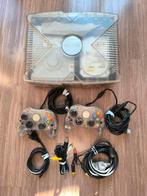 Xbox (2004) 80GB met Chip en 2 controllers, Spelcomputers en Games, Ophalen of Verzenden, Gebruikt, Met 2 controllers, Met games