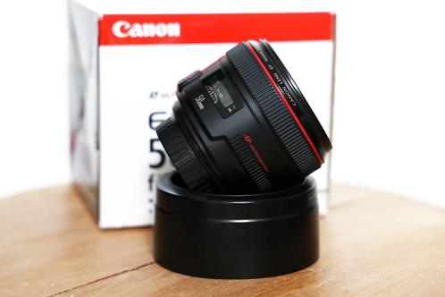 Canon EF 50mm f/1.2 USM, Audio, Tv en Foto, Fotografie | Lenzen en Objectieven, Zo goed als nieuw, Macrolens, Ophalen of Verzenden