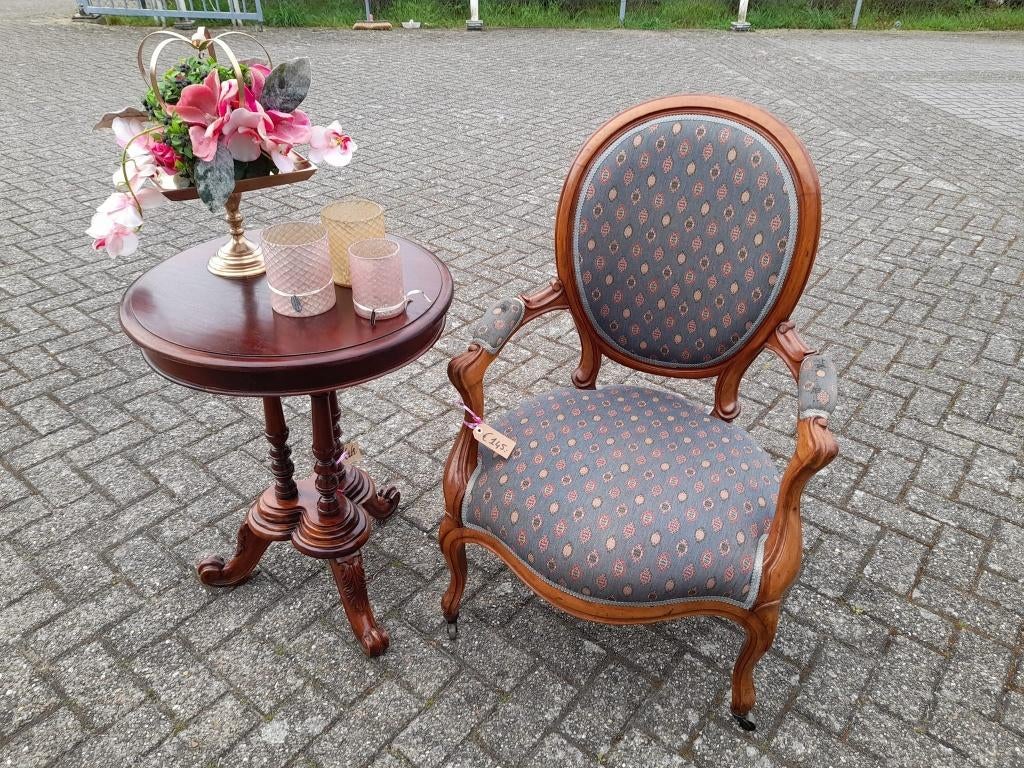 Klassieke engelse fauteuile op wieltjes, Ophalen of Verzenden