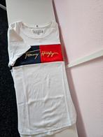 Tommy shirt, Ophalen of Verzenden, Zo goed als nieuw, Shirt of Longsleeve