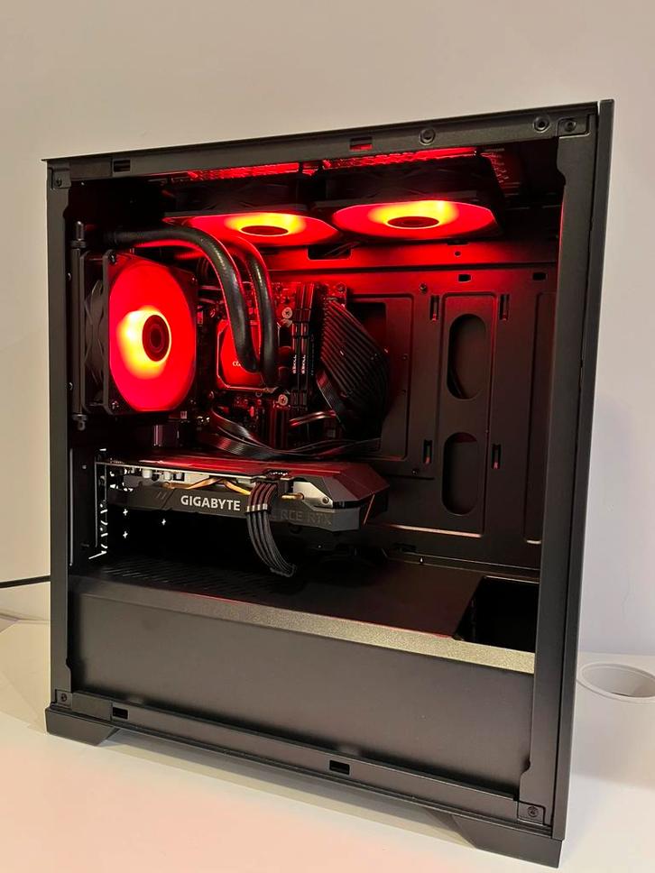 Gaming pc. MOET ZSM WEG!, Computers en Software, Desktop Pc's, Nieuw, 3 tot 4 Ghz, SSD, 32 GB, Met videokaart, Gaming, Ophalen