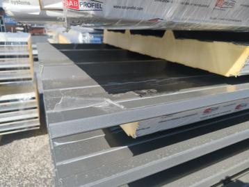 B-keus dakpanalen 80mm - Buiten: Grijs Binnen: Wit € 17/m² beschikbaar voor biedingen