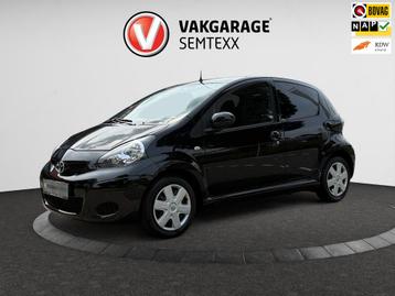 Toyota Aygo 1.0-12V Comfort Navigator | Airco | Navigatie |  beschikbaar voor biedingen