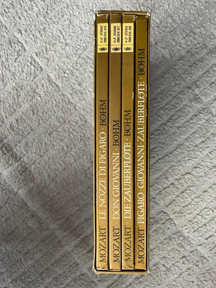 Mozart Opera Box - Böhm - 11 LP's, Verzamelen, Rookartikelen, Aanstekers en Luciferdoosjes, Zo goed als nieuw, Overige typen, Ophalen