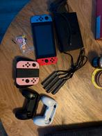 Nintendo Switch - Met accesoires!, Spelcomputers en Games, Games | Nintendo Switch, Ophalen, Gebruikt, Overige genres, 3 spelers of meer