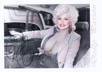 Dolly Parton achter het stuur Ansichtkaart  beschikbaar voor biedingen