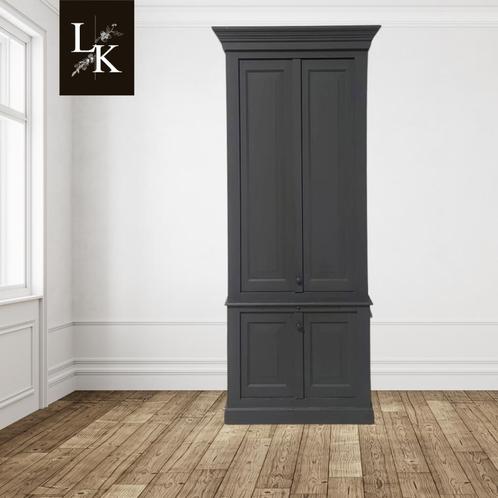 Landelijke klassieke kast, buffetkast, servieskast, hoog, Huis en Inrichting, Kasten | Buffetkasten, Zo goed als nieuw, 200 cm of meer