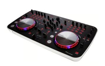 Pioneer DDJ Ergo met decksaver beschikbaar voor biedingen