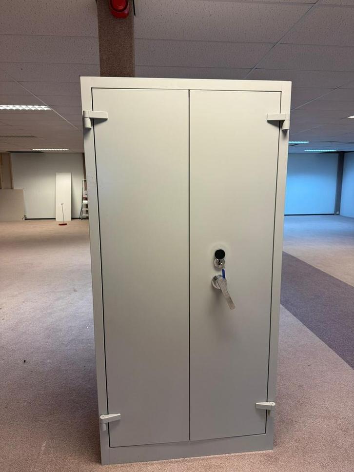 Brandwerende aechiefkast met sleutel en code, Huis en Inrichting, Brandblussers en Brandkasten, Zo goed als nieuw, Ophalen of Verzenden