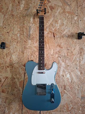 Fender Chrissie Hynde Telecaster - Ice Blue Metallic beschikbaar voor biedingen