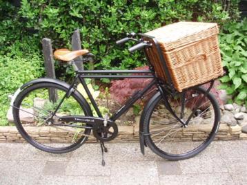 Replica van oude bakkersfiets beschikbaar voor biedingen