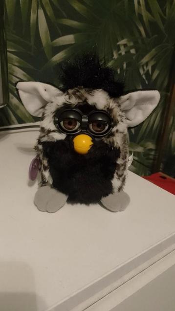 Furby beschikbaar voor biedingen