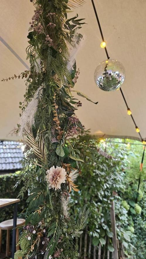 Bruiloft decoratie - bloemen en groen, Hobby en Vrije tijd, Feestartikelen, Zo goed als nieuw, Versiering, Geboorte of Huwelijk
