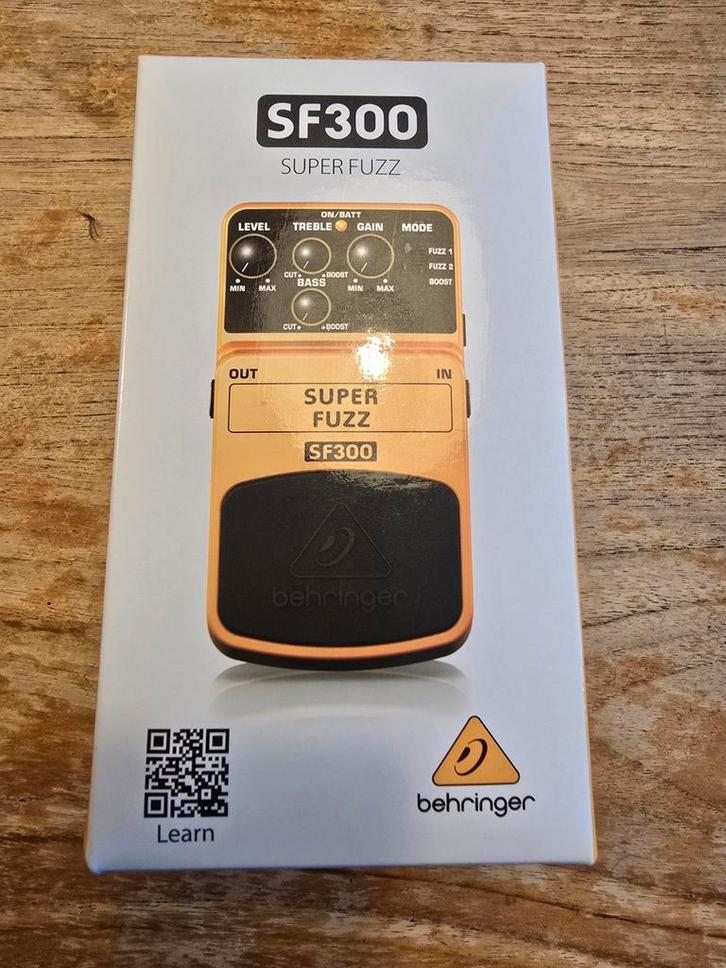 Behringer SF300 Super Fuzz Pedaal, Muziek en Instrumenten, Effecten, Nieuw, Distortion, Overdrive of Fuzz, Ophalen of Verzenden
