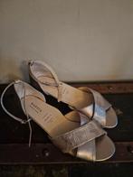 Sandaatjes leder - Hassia sleehak nieuw, Kleding | Dames, Schoenen, Ophalen of Verzenden