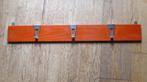 Smalle retro vintage wandkapstok met 3 bijzondere haken '70, Wandkapstok, Ophalen of Verzenden, Zo goed als nieuw, Minder dan 100 cm