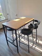 Tafel met stoelen, Ophalen