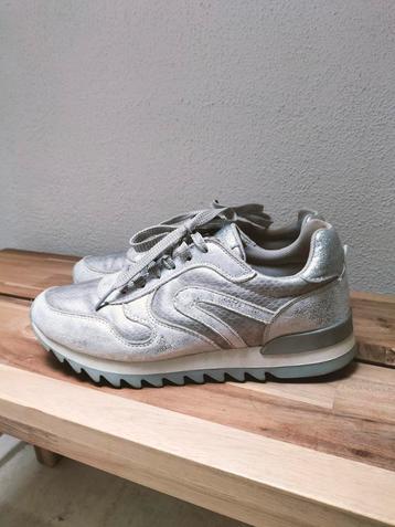 Claudia Ghizzani sneakers zilver 39