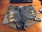 Korte spijkerbroek Only maat 26 (confectie 34, XS), Kleding | Dames, Spijkerbroeken en Jeans, Only, Blauw, Ophalen of Verzenden