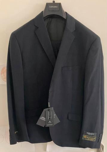 Nieuw kostuum van Emporio Armani collezioni mt 58 beschikbaar voor biedingen