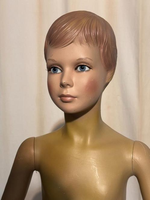 Meisje Paspop Mannequin Etalagepop, Hobby en Vrije tijd, Naaien en Fournituren, Paspop, Ophalen