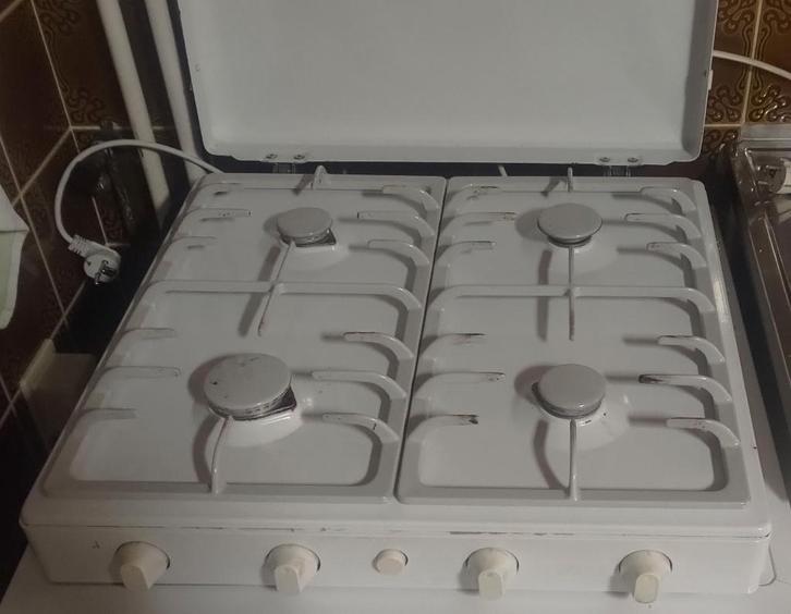 gas kookplaat, Witgoed en Apparatuur, Kookplaten, Gebruikt, Vrijstaand, Gas, 4 kookzones, Ophalen