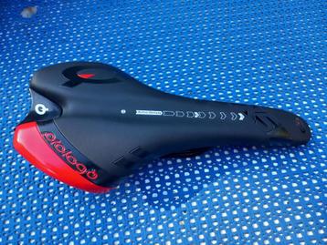 PROLOGO ZADEL CARBON RAIL L 27CM BR 13 CM beschikbaar voor biedingen
