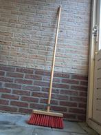 Bezem, Ophalen, Zo goed als nieuw, Bezem