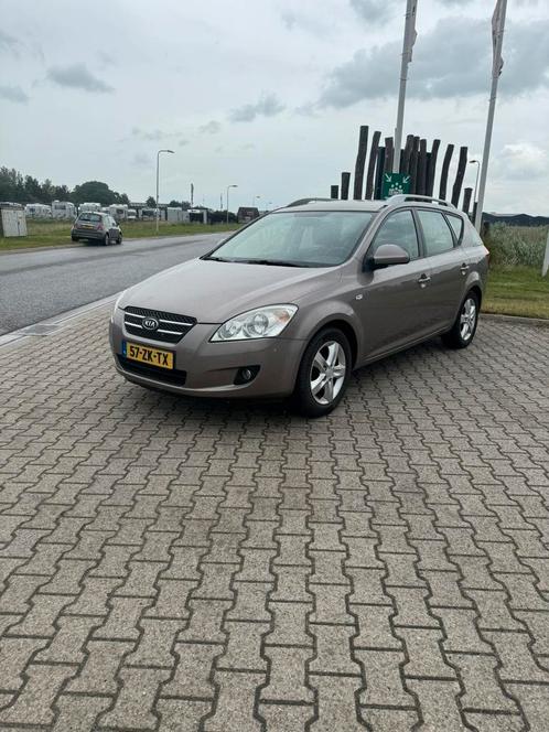 Kia (Pro) Cee d 1.6 Cvvt Sporty Wagon 2008 Beige Clima, Auto's, Kia, Bedrijf, (Pro) Cee d, Benzine, B, Stationwagon, Handgeschakeld