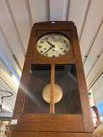 Antieke staande klok, Ophalen