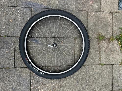 Specialized MTB voorwiel 26 inch, Fietsen en Brommers, Fietsonderdelen, Zo goed als nieuw, Mountainbike, Wiel, Ophalen