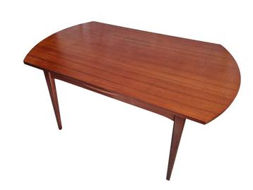Zeldzame Louis van Teeffelen WeBe Design teak eettafel  beschikbaar voor biedingen