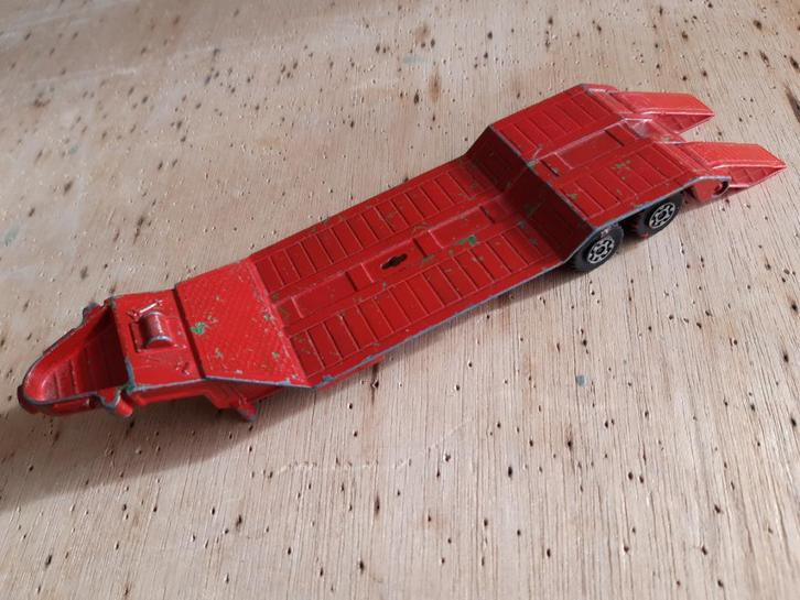 Matchbox Battle Kings Tanktransporter K 106, Hobby en Vrije tijd, Modelauto's | 1:50, Gebruikt, Bus of Vrachtwagen, Matchbox, Ophalen of Verzenden