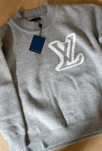 louis vuitton trui grijs M beschikbaar voor biedingen