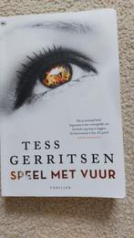 Speel met vuur, Tess Gerritsen, Gelezen, Tess Gerritsen, Ophalen of Verzenden, Nederland
