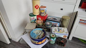 Partij vintage blikken Pickwick, Perla, stroopwafels en meer beschikbaar voor biedingen