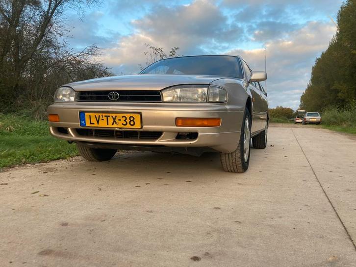 Toyota Camry 2.2 I GL Customwgn 1995 Beige, Auto's, Toyota, Particulier, Camry, Airconditioning, Dakrails, Elektrische buitenspiegels