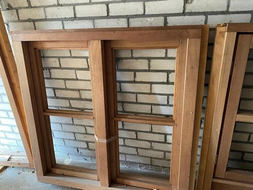 Kozijnen, Doe-het-zelf en Verbouw, Kozijnen en Schuifpuien, Zo goed als nieuw, Deurkozijn, Hout, Ophalen of Verzenden