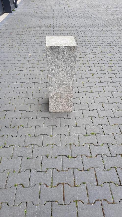 Zuil / Sokkel natuursteen blackstone gebrand, Huis en Inrichting, Woonaccessoires | Zuilen en Pilaren, Gebruikt, Ophalen