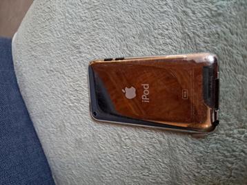 Ipod 8gb  beschikbaar voor biedingen