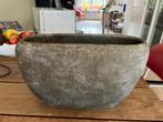 Antraciet ovale bloempot te koop, Ophalen of Verzenden, Zo goed als nieuw, Overige vormen, Aardewerk