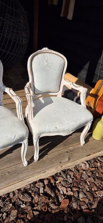 Barok stoelen  beschikbaar voor biedingen