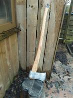 Bosbijl/kloofbijl  oorspronkelijk militair groene bijl ., Tuin en Terras, Ophalen of Verzenden, Bijl