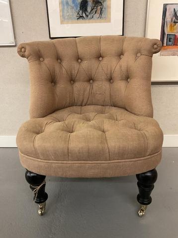 Stilvolle kleine vintage fauteuil messing wieltjes # 9516 beschikbaar voor biedingen